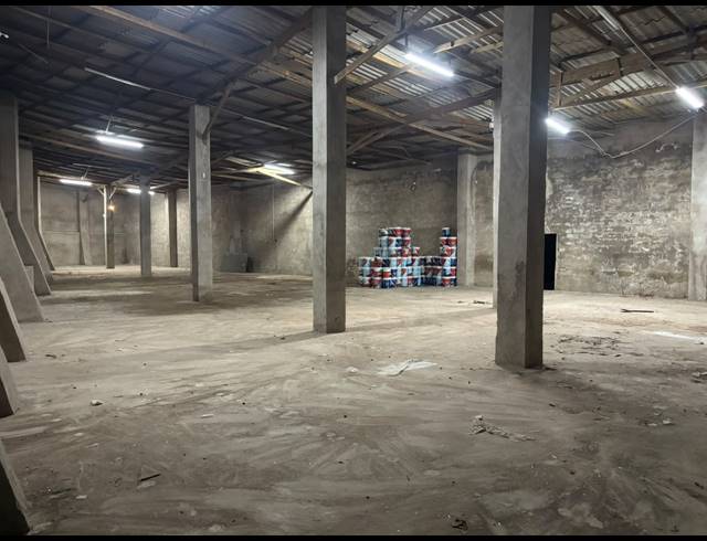 510M² WAREHOUSE FOR SALE IN UMBILO